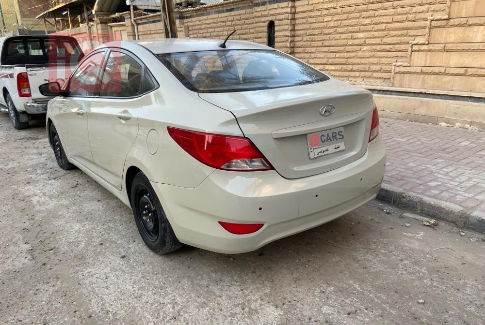 هیوندای ئەکسنت